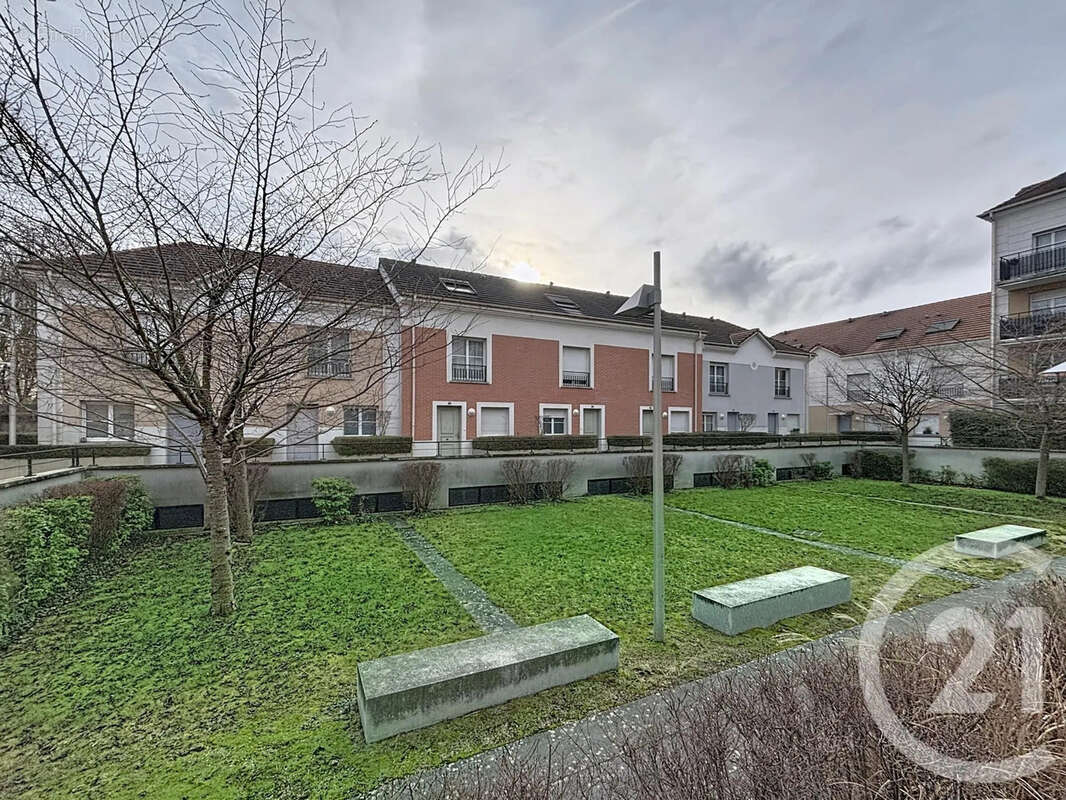 Appartement à MOISSY-CRAMAYEL