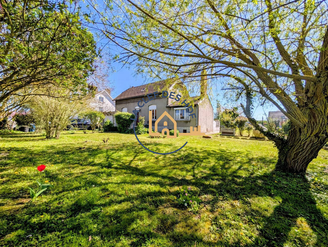 Maison à CORBEHEM