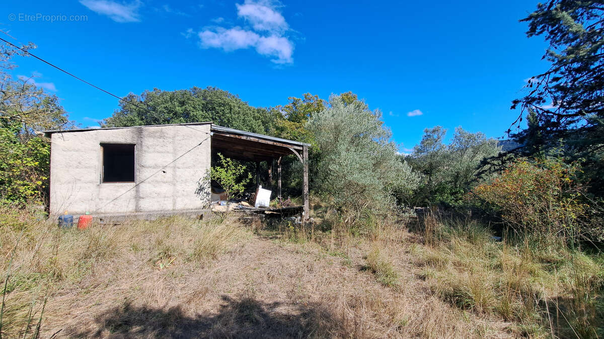 Terrain à MOULES-ET-BAUCELS