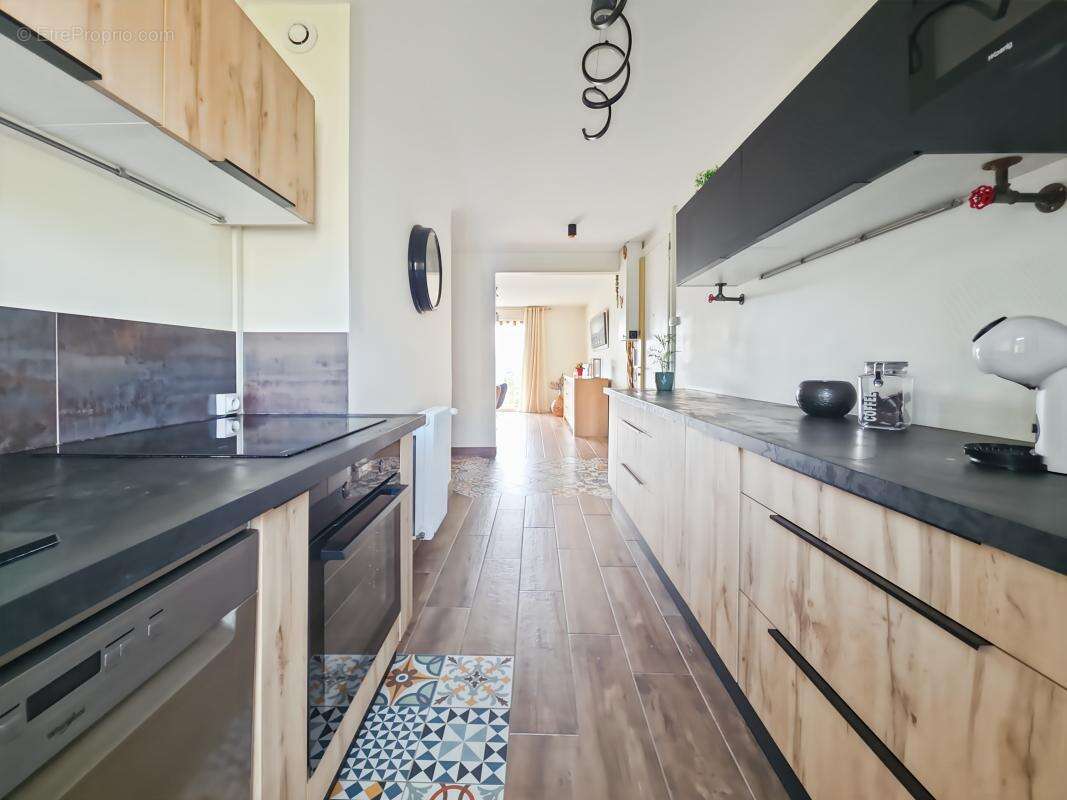 Appartement à SAINTE-FOY-LES-LYON