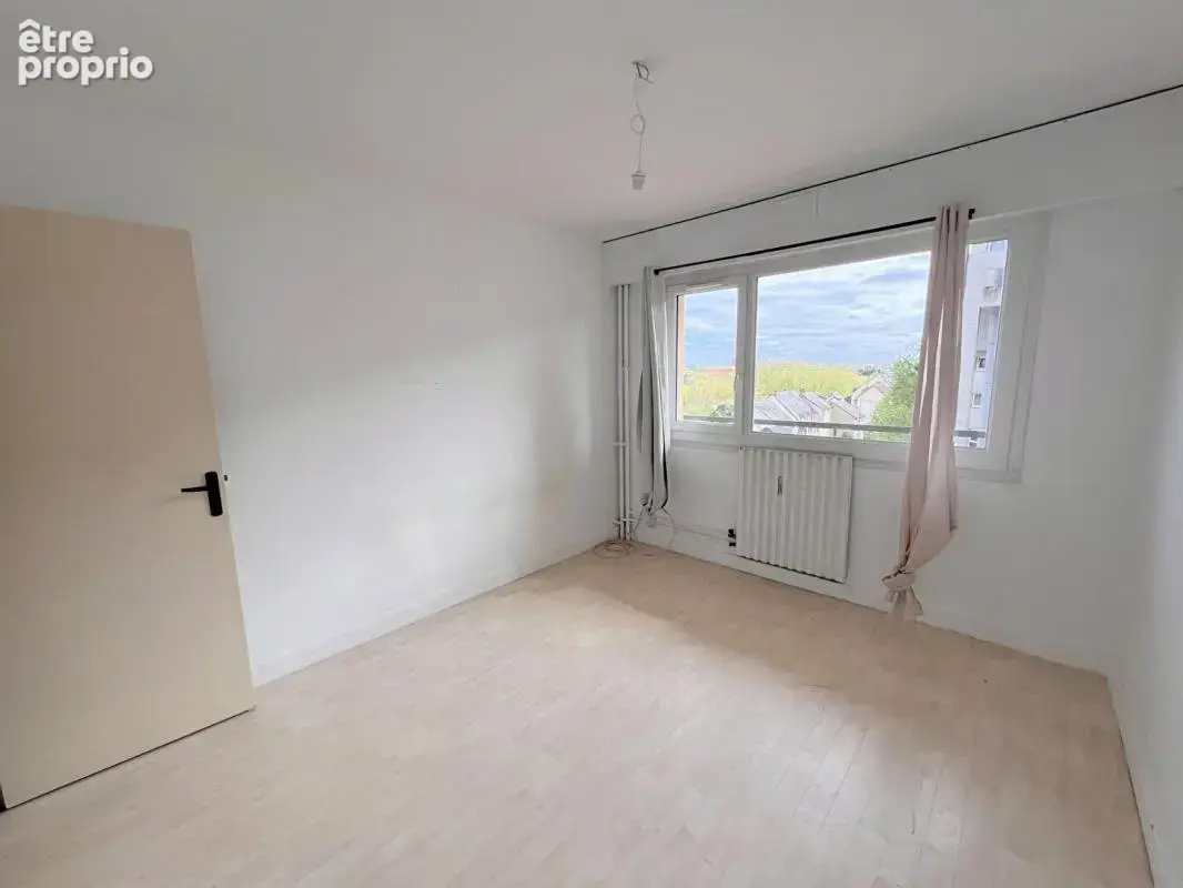 Appartement - Le Mans - BOLLEE - T2 - 52 m² - photo 6