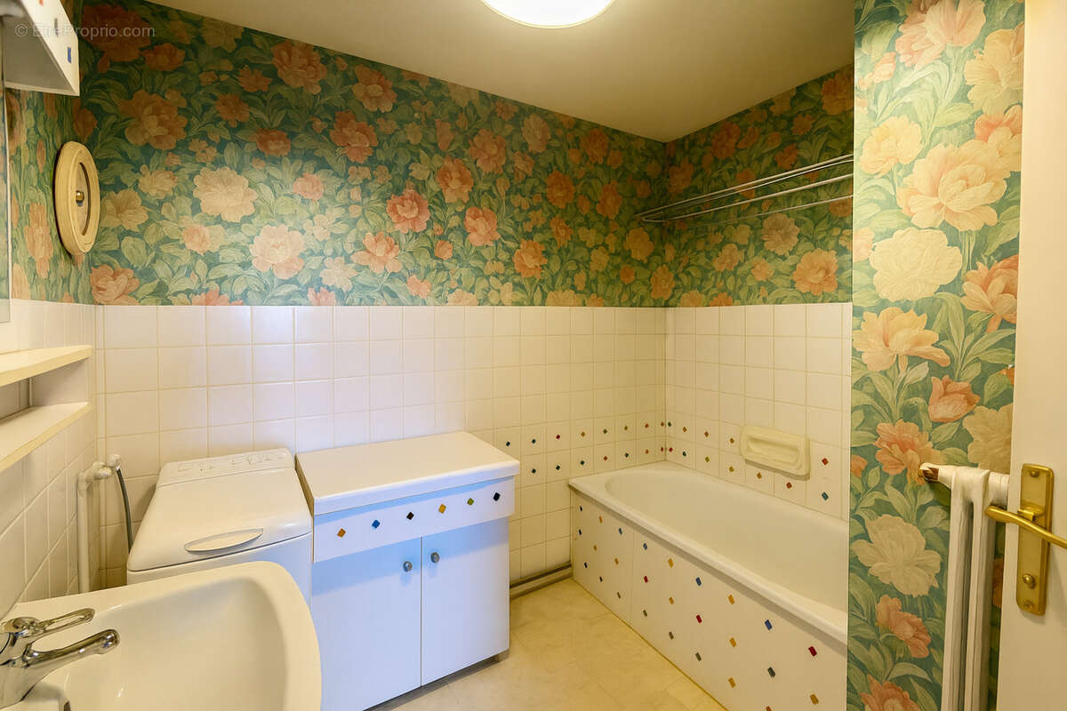 Appartement à SAINT-ETIENNE