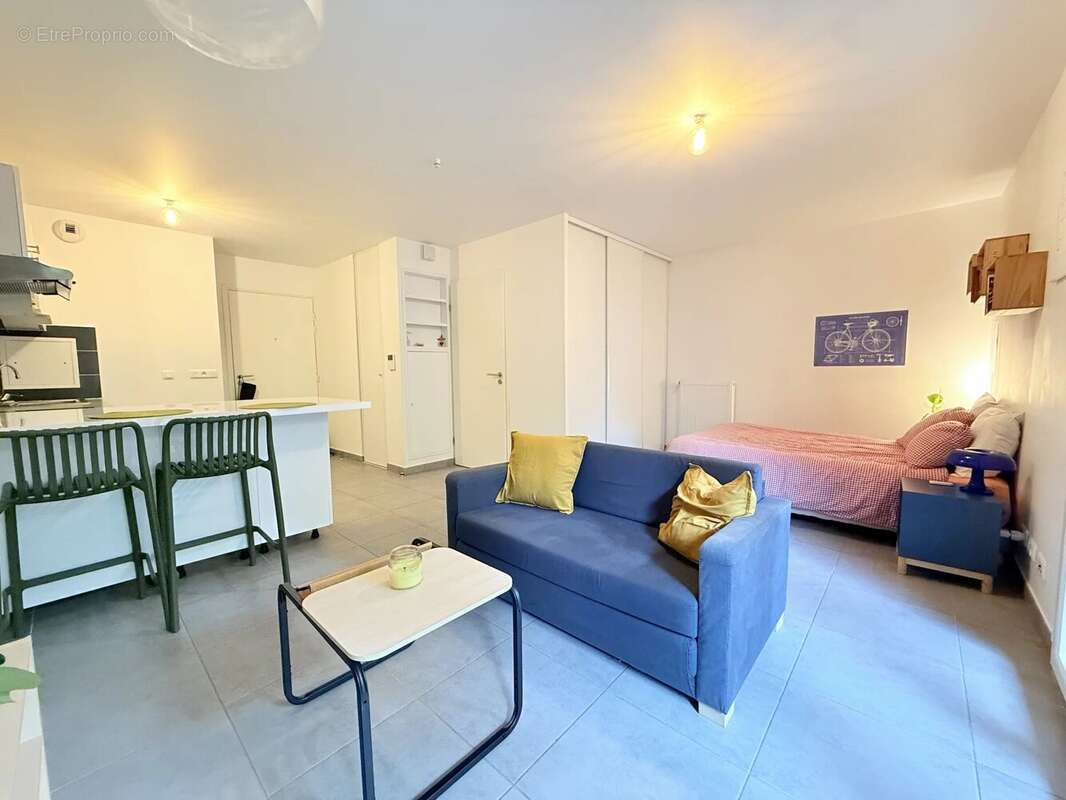 Appartement à ROMAINVILLE