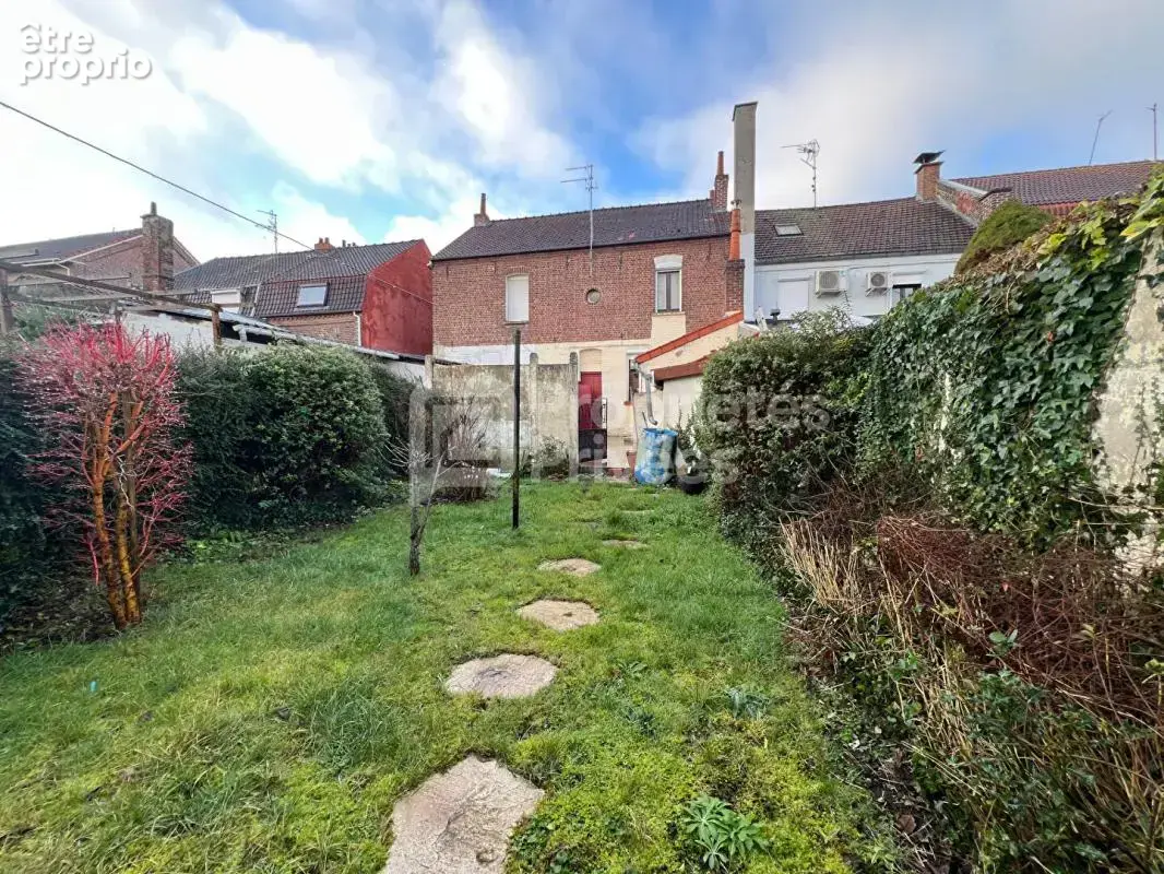 Maison à BRUAY-LA-BUISSIERE