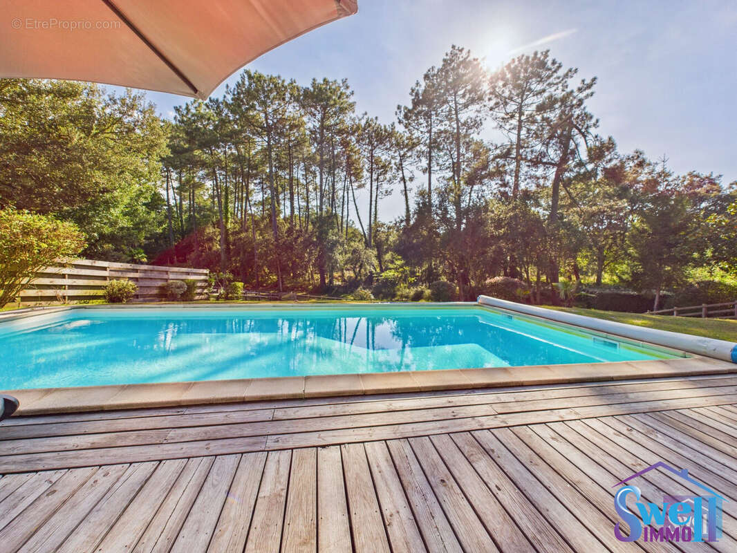 Maison à MOLIETS-ET-MAA