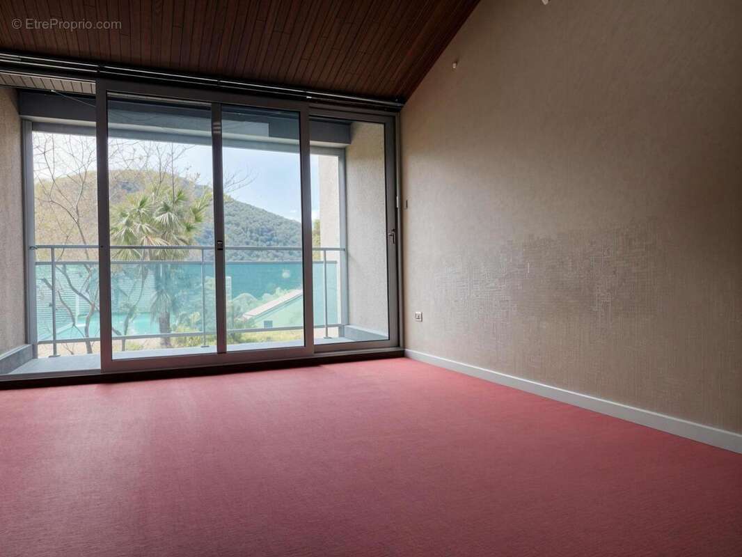   - Maison à VALS-LES-BAINS