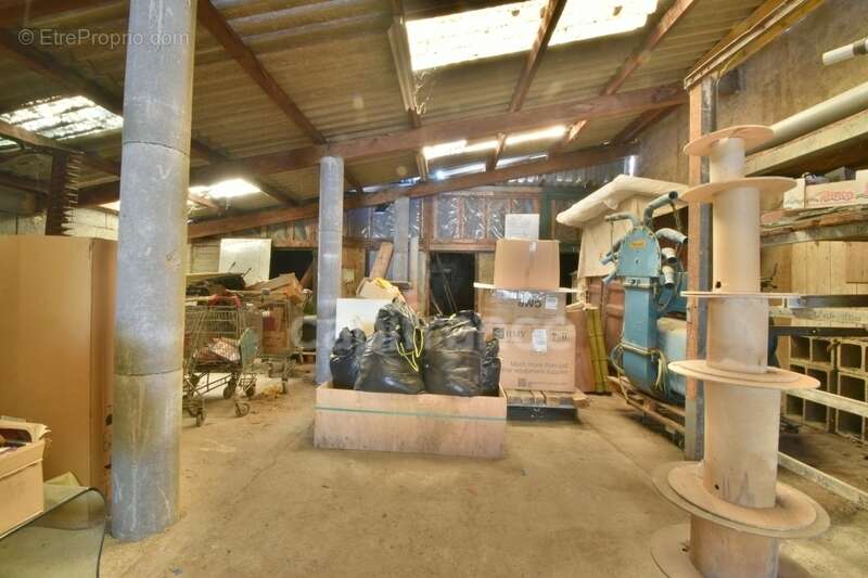 Terrain à SAINT-CHRISTOL-LES-ALES