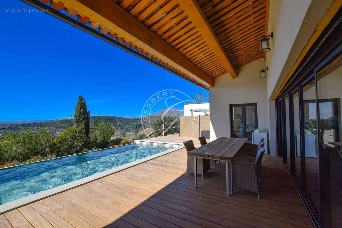 Maison à DRAGUIGNAN