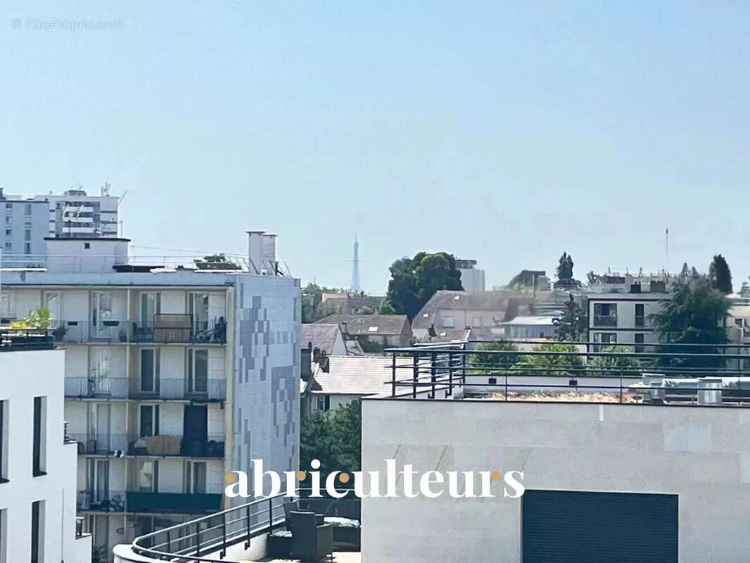 Appartement à COLOMBES