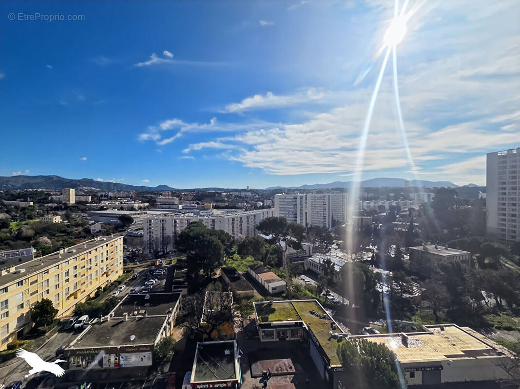 Appartement à MARSEILLE-13E