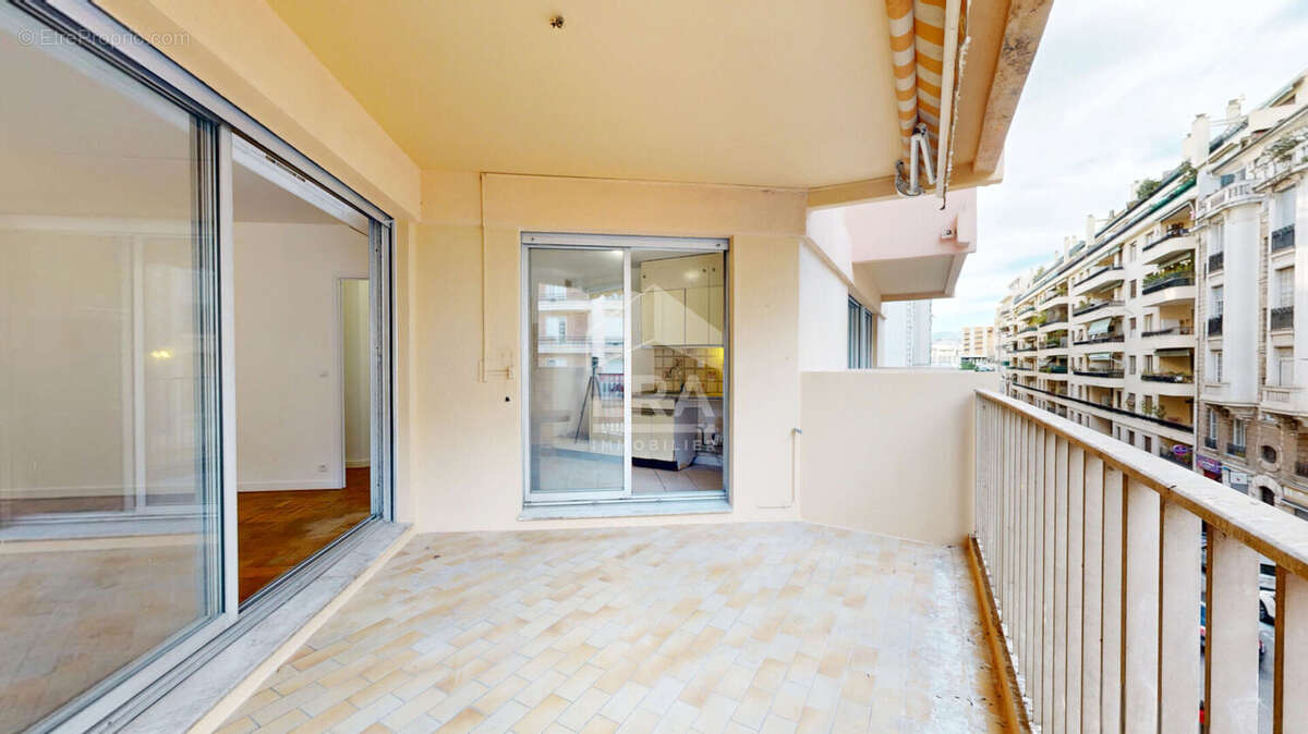 Appartement à NICE