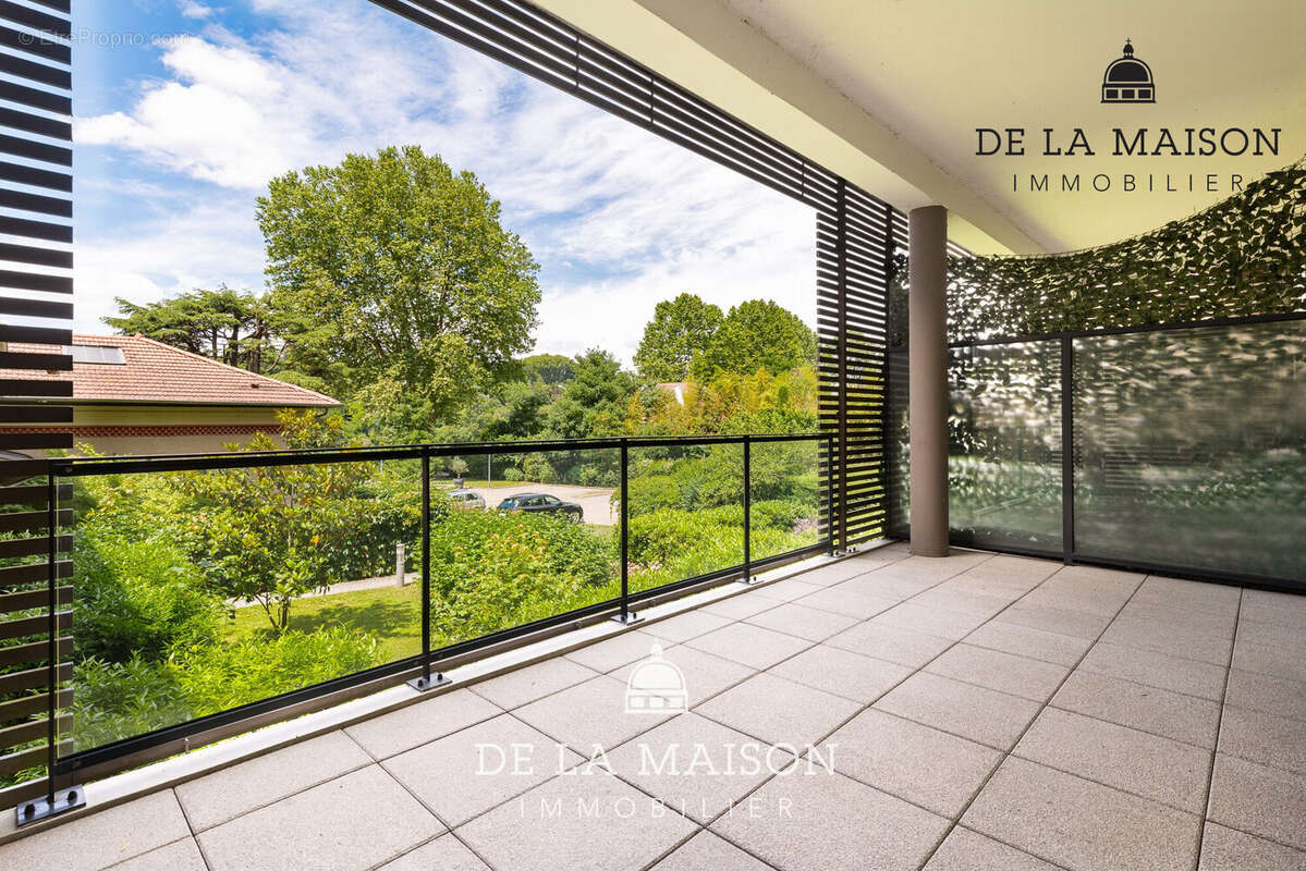 Appartement 78 m² à Caluire-Et-Cuire  - photo 2