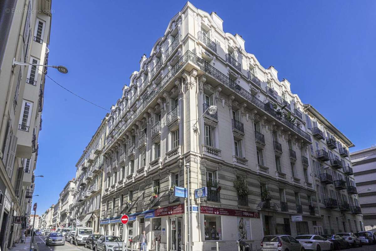 Appartement à NICE