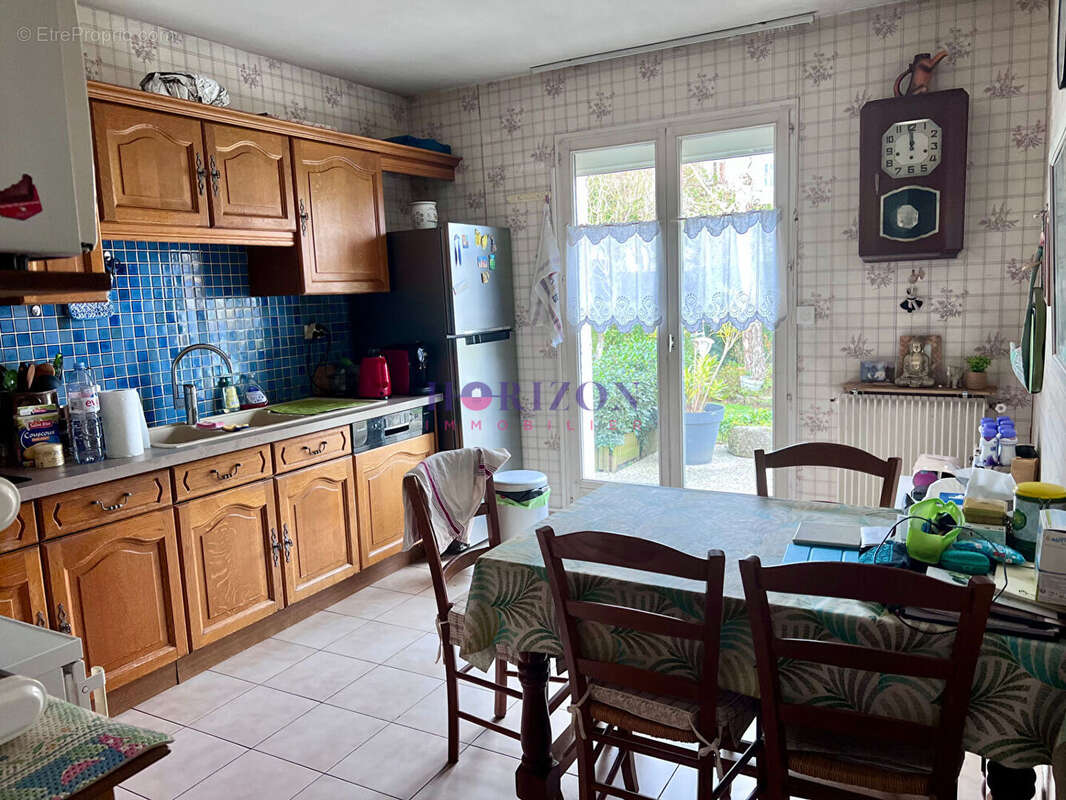 Maison à LA CHAPELLE-EN-SERVAL