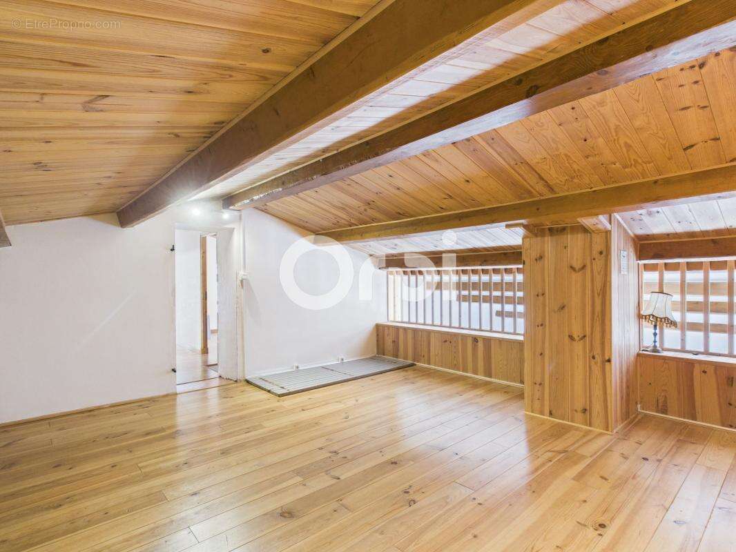 Maison à MONTAUROUX