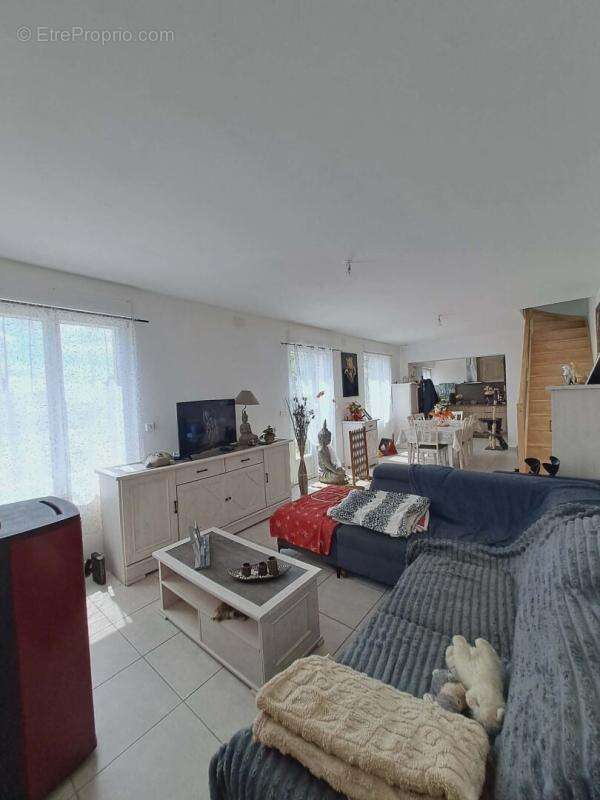 Maison Surfontaine 4 pièce(s) 110 m2 - photo 4