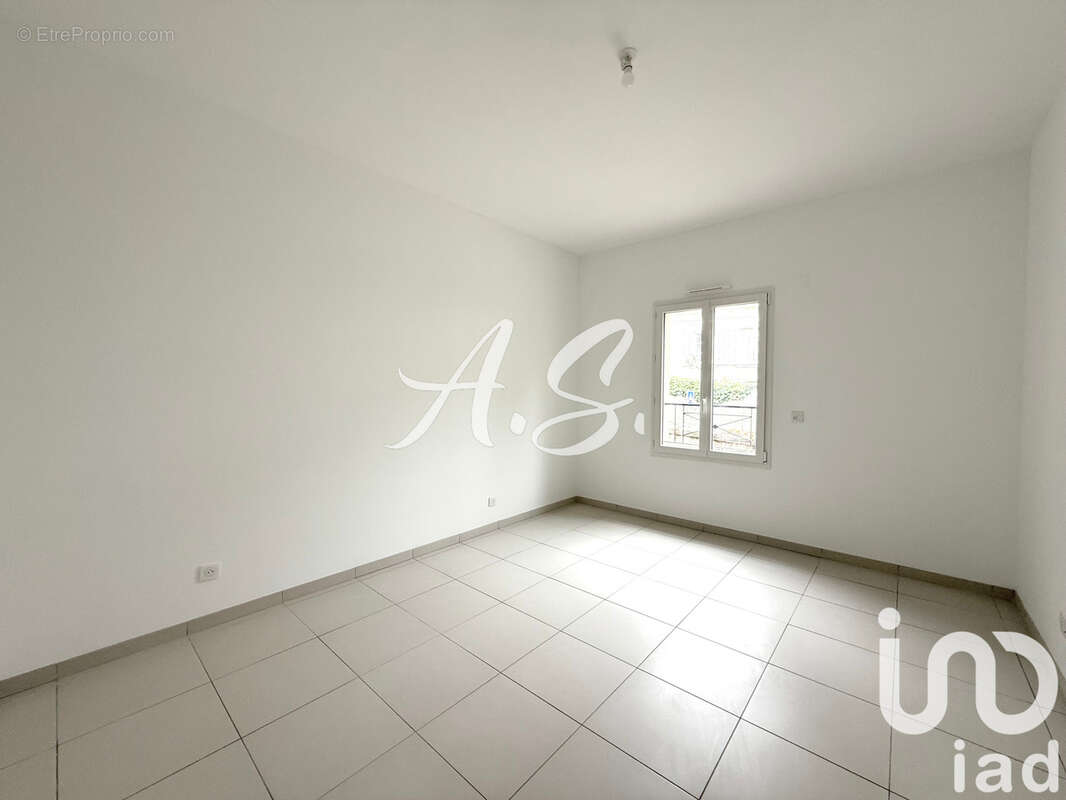 Photo 9 - Maison à VERRIERES-LE-BUISSON