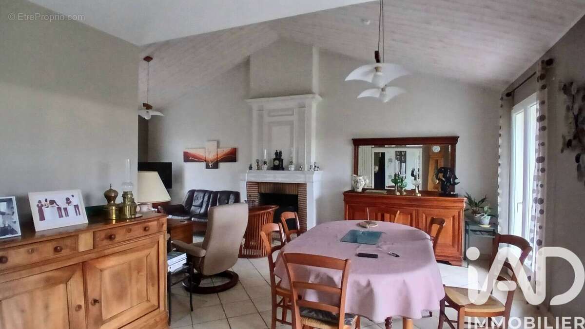 Maison 125 m² à Dompierre-Sur-Yon  - photo 4