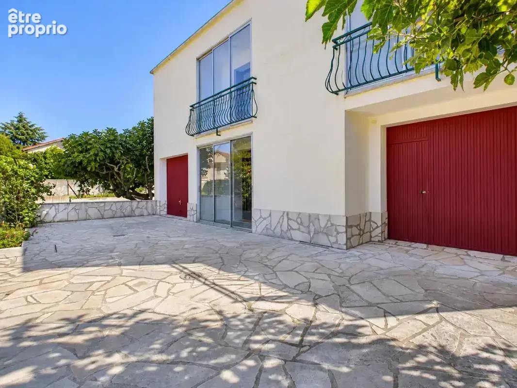 Maison de 8 pièces de 226,7 m² à Valence - photo 8