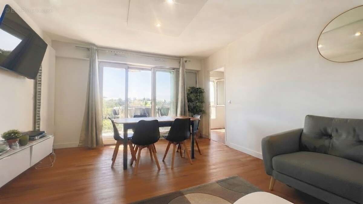 Quimper Ouest - Appartement T4 de 78 m² habitable - 1 loggia - avec vue panoramique sur la rivière de l’Odet - Une terrasse - Ca - photo 2