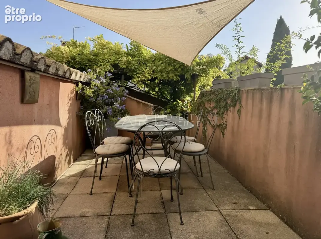 Maison 12 pièces 300 m² à vendre à Lambesc (13410) - photo 9