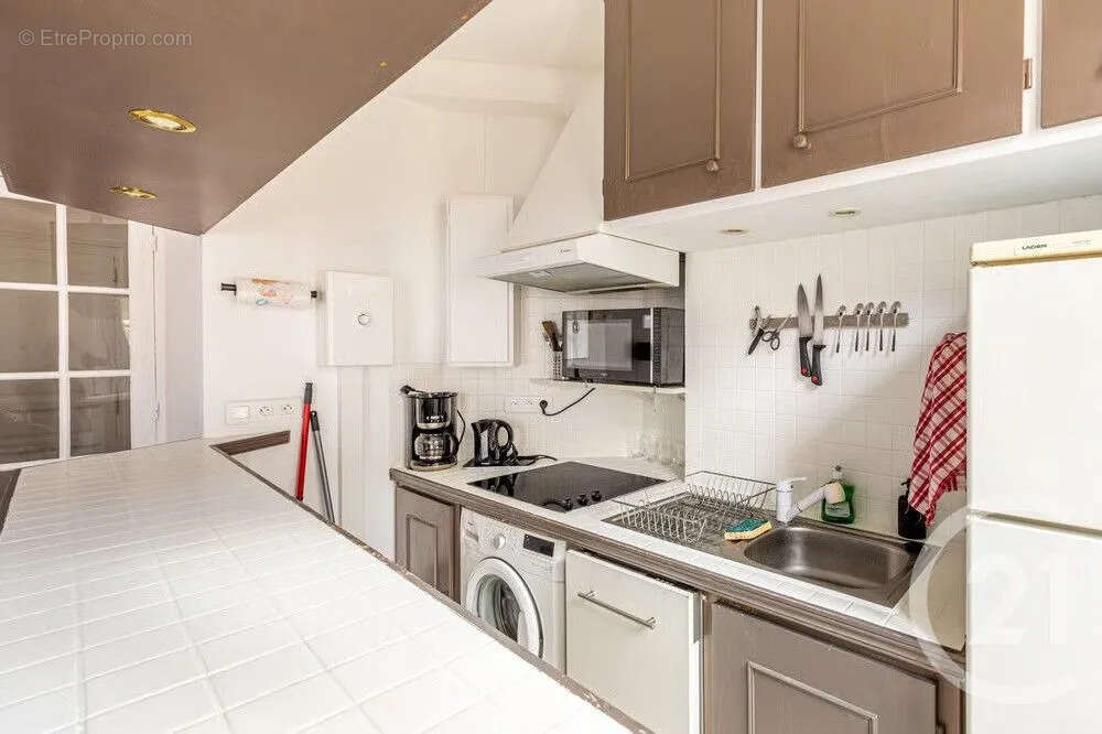 Appartement 44 m² à Paris-14e  - photo 4