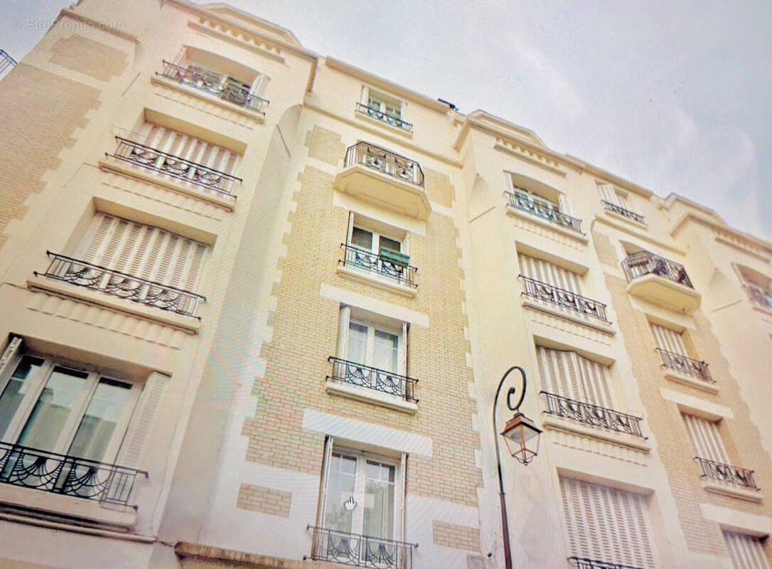 Appartement à ENGHIEN-LES-BAINS