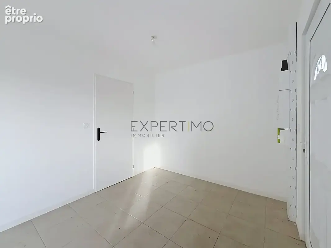 Maison de 2023 jamais habitée et à personnaliser, 3 chambres et 480 m2 de terrain - photo 18