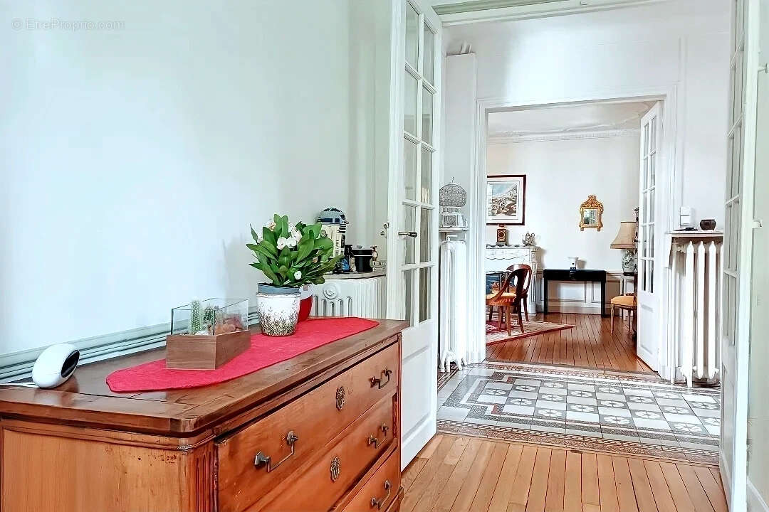 Maison à ENGHIEN-LES-BAINS