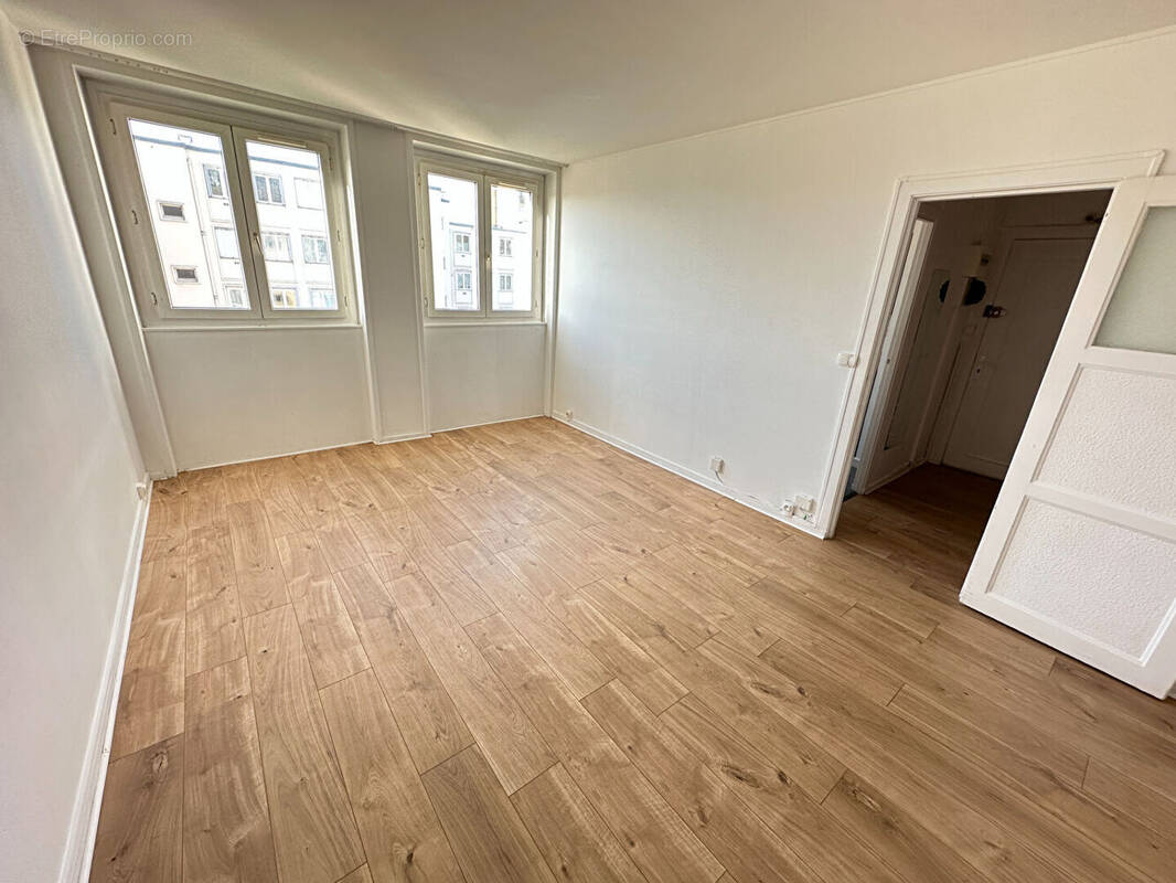 Appartement à RUEIL-MALMAISON