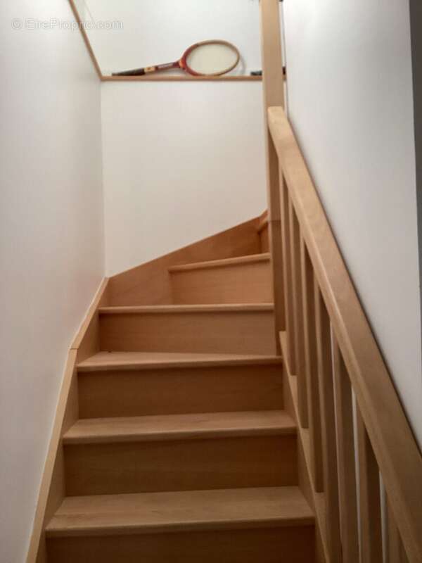 ESCALIER BOIS - Maison à LE VERDON-SUR-MER