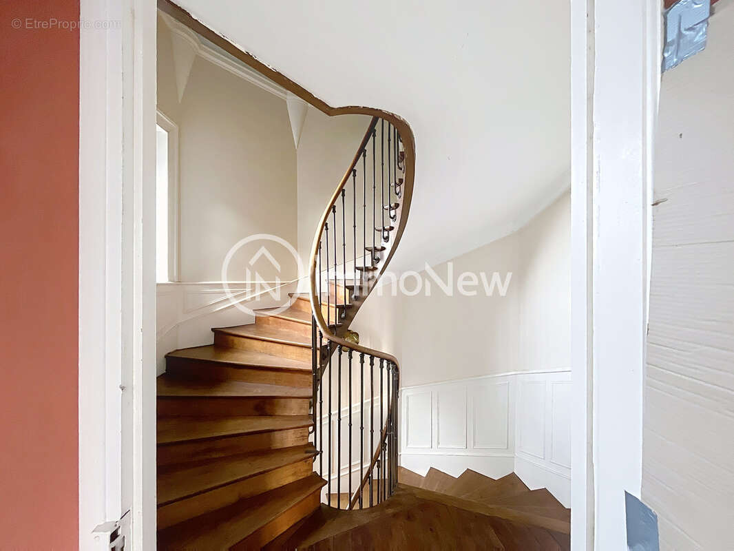 Un ancien manoir des années 1858 avec un terrain de plus de 6000m2 - photo 13