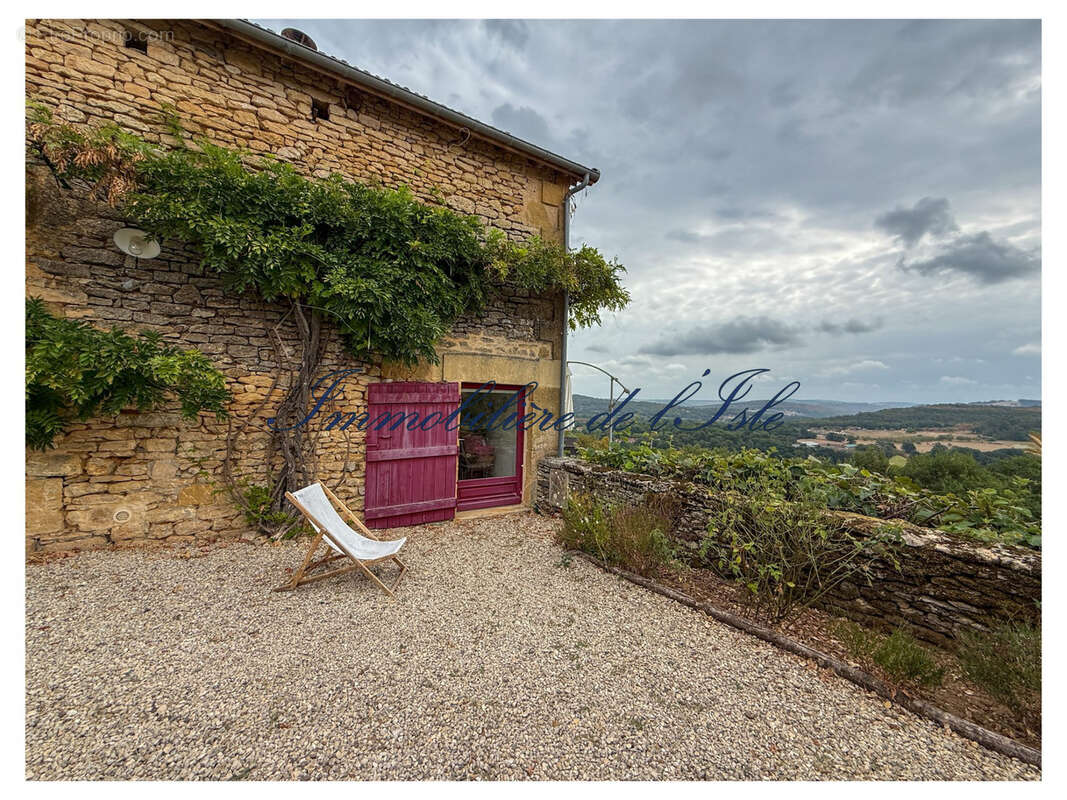 Demeure en pierre avec vue exceptionnelle - photo 2