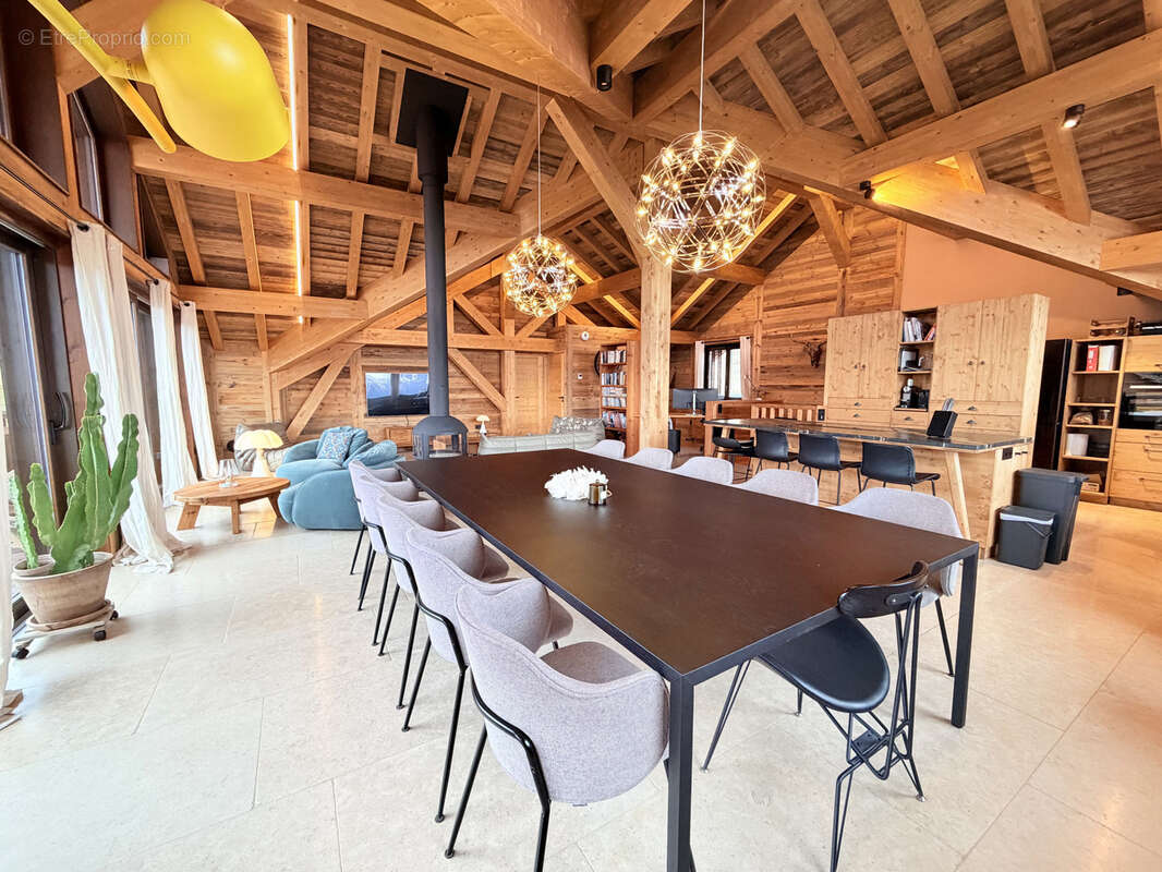 Maison à FONTCOUVERTE-LA-TOUSSUIRE