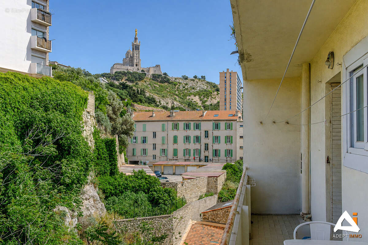 Appartement à MARSEILLE-7E