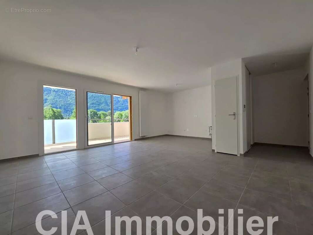 T4 neuf a bonneville centre (74130) - photo 2