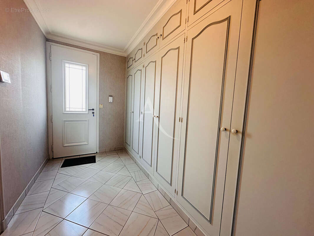 Maison Villebarou 5 pièce(s) 120 m² - photo 2