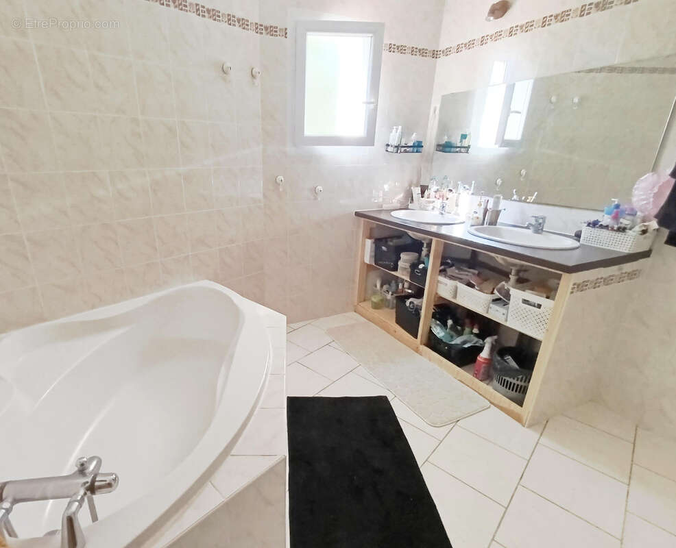 Maison à LAGARRIGUE