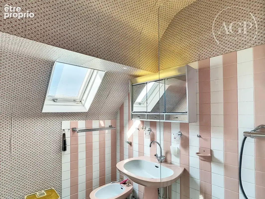 Charmante maison 6 pièces à vendre à Nibelle - Idéale primo-accédant ! - photo 8