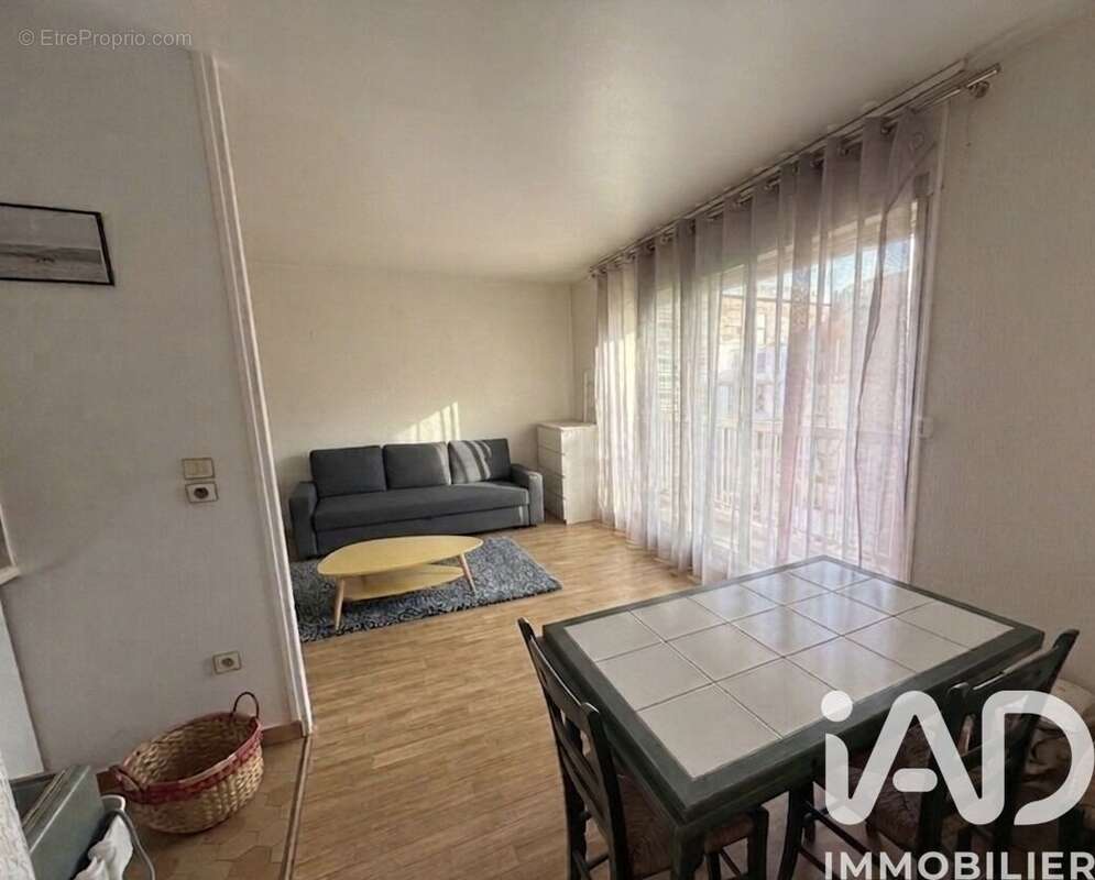 Photo 3 - Appartement à PARIS-11E