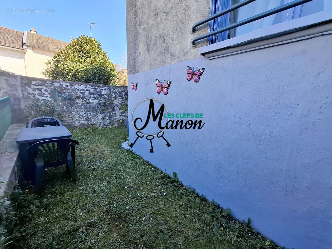 Maison à CHATEAUPONSAC