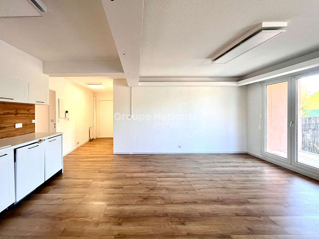 Appartement T3 de 70 m2 avec jardin privatif et parking - photo 15