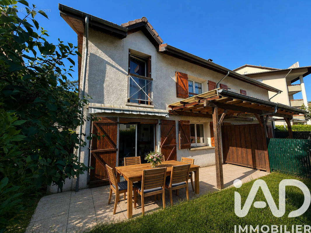 Photo 1 - Maison à VILLE-LA-GRAND