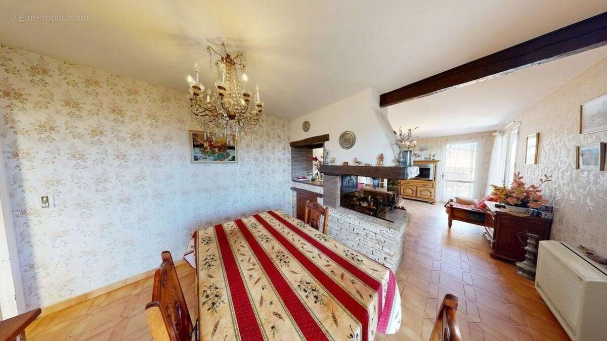 Photo 8 - Maison à FORCALQUIER