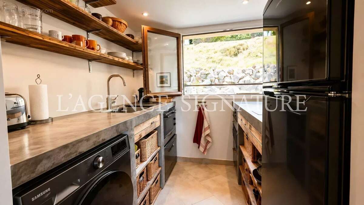 Valberg "Christian" 2 pièces rénové - 39 m2 - vue dégagée - photo 5