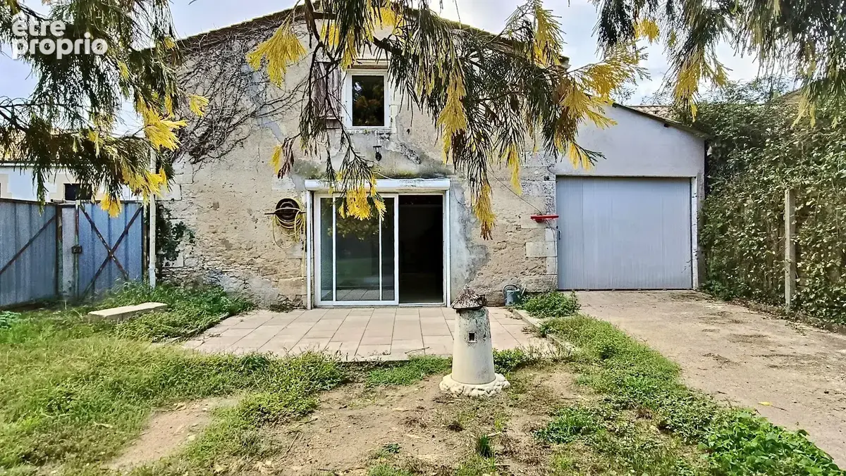 Saint-Aubin-de-Blaye centre   Maison 5 chambres   Dépendance sur rue   Jardin clos   Garage - photo 2