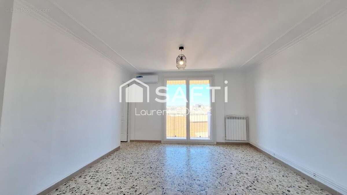 Photo 8 - Appartement à MARSEILLE-14E