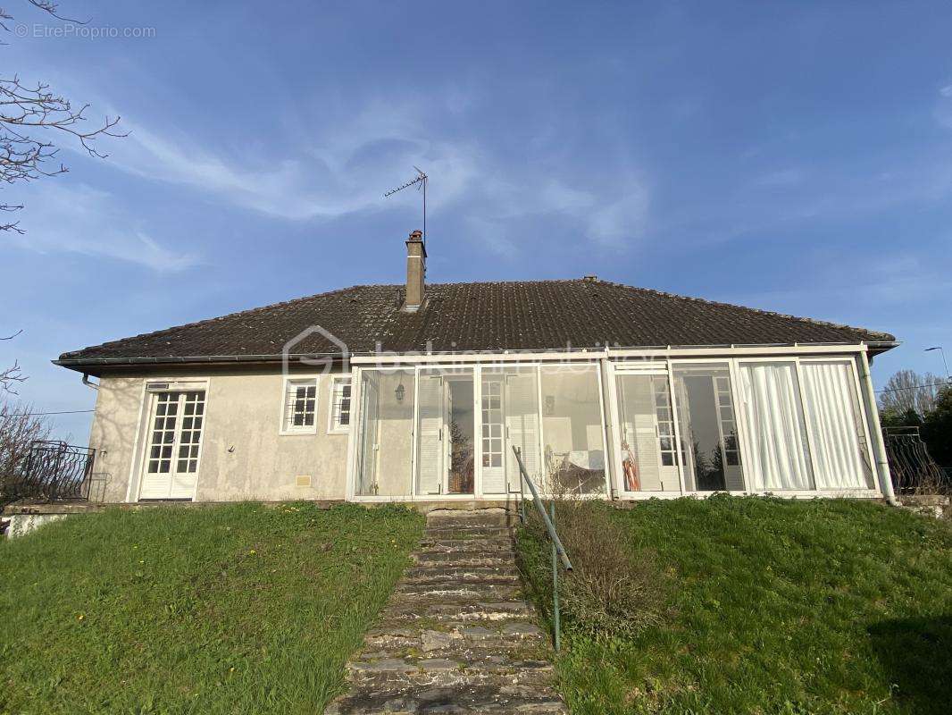 Maison à LA CHARITE-SUR-LOIRE