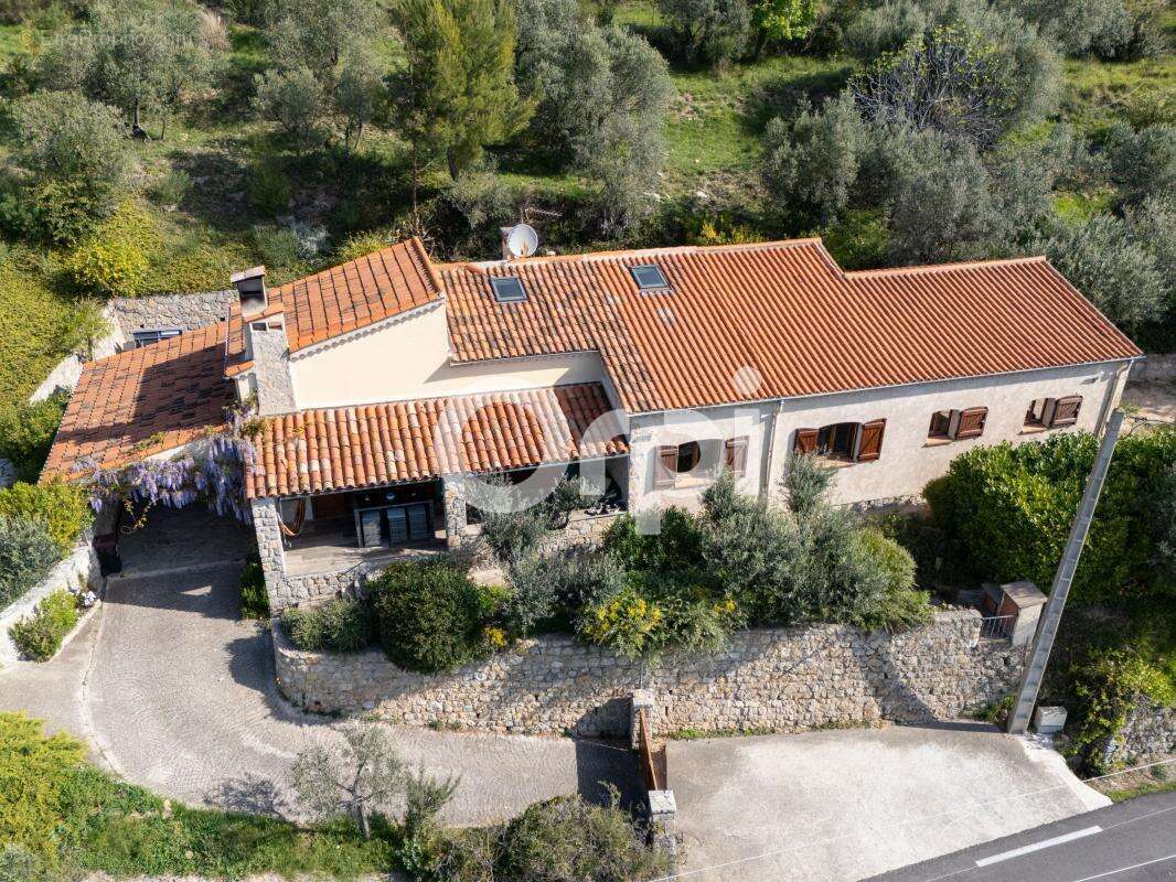 Maison à SEILLANS