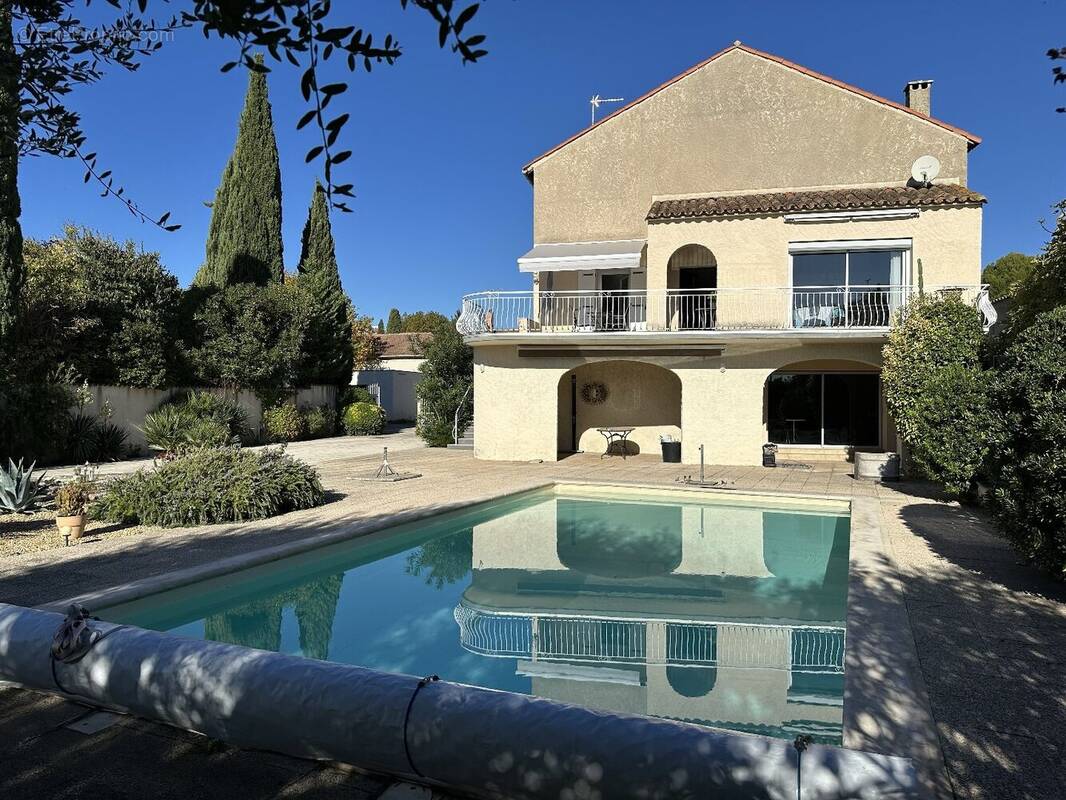Maison à CALVISSON